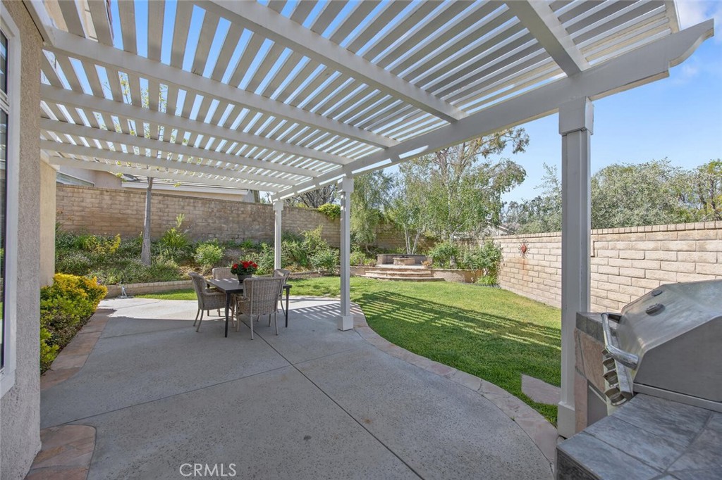 27448 Whitefield Place