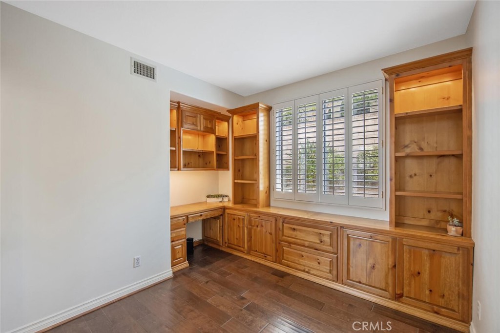 27448 Whitefield Place