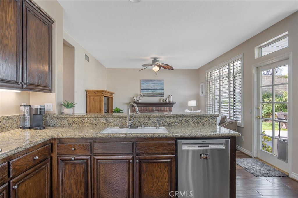 27448 Whitefield Place
