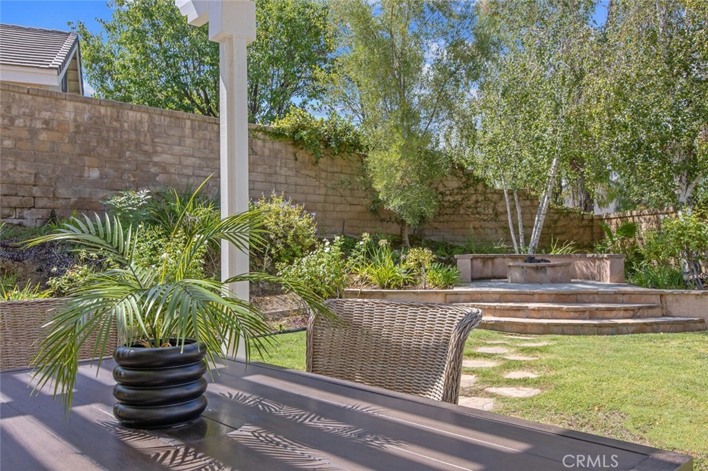 27448 Whitefield Place