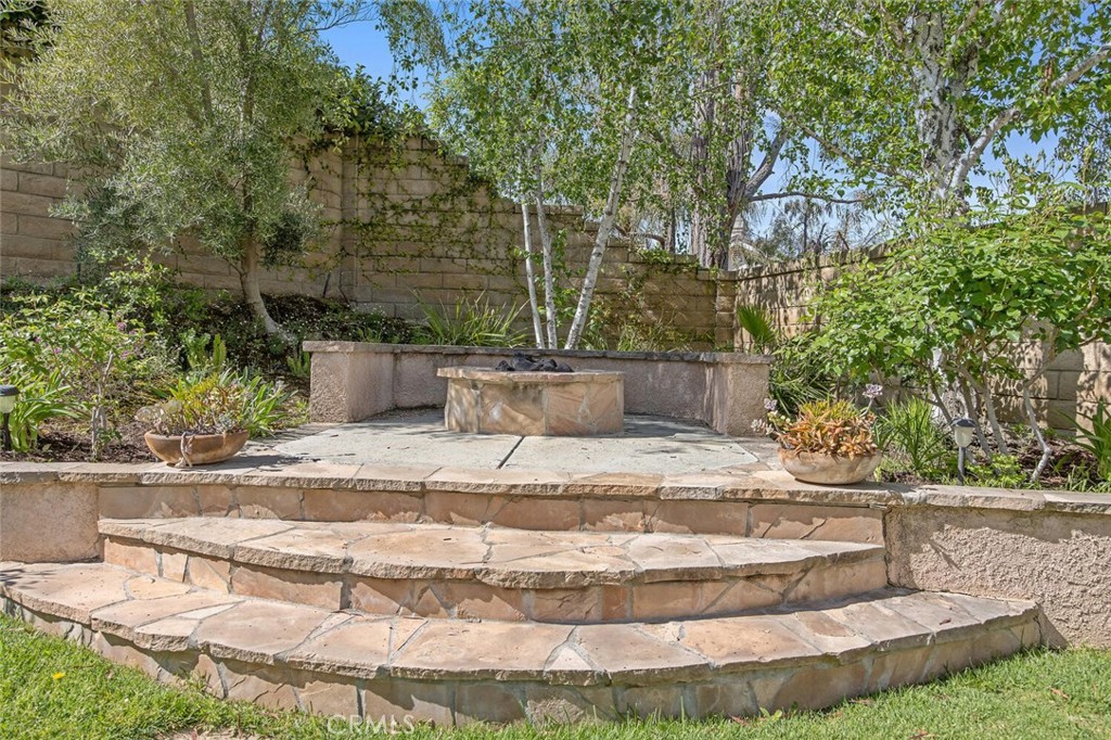 27448 Whitefield Place