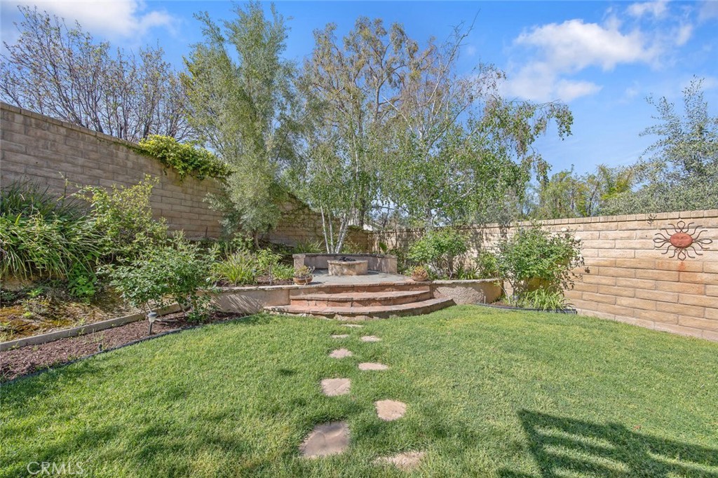 27448 Whitefield Place