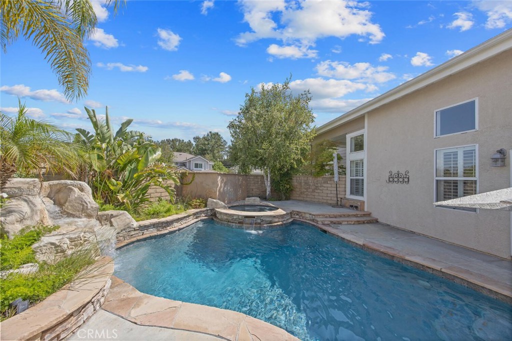 27448 Whitefield Place