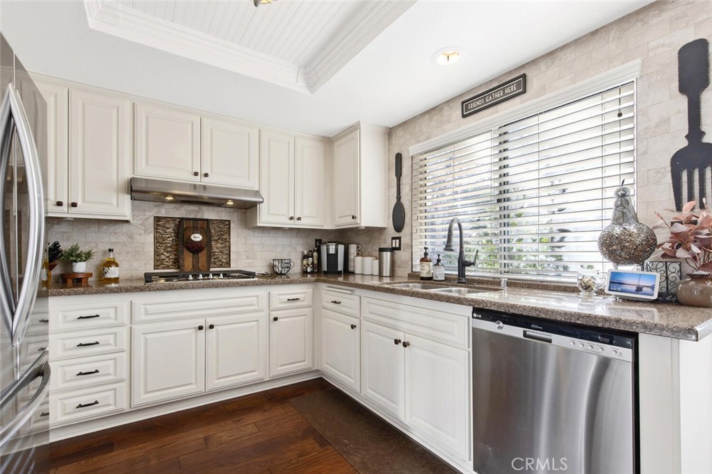 20120 Cavern Court