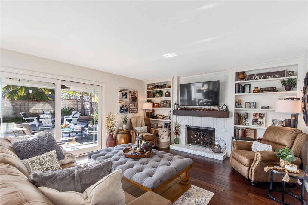 20120 Cavern Court