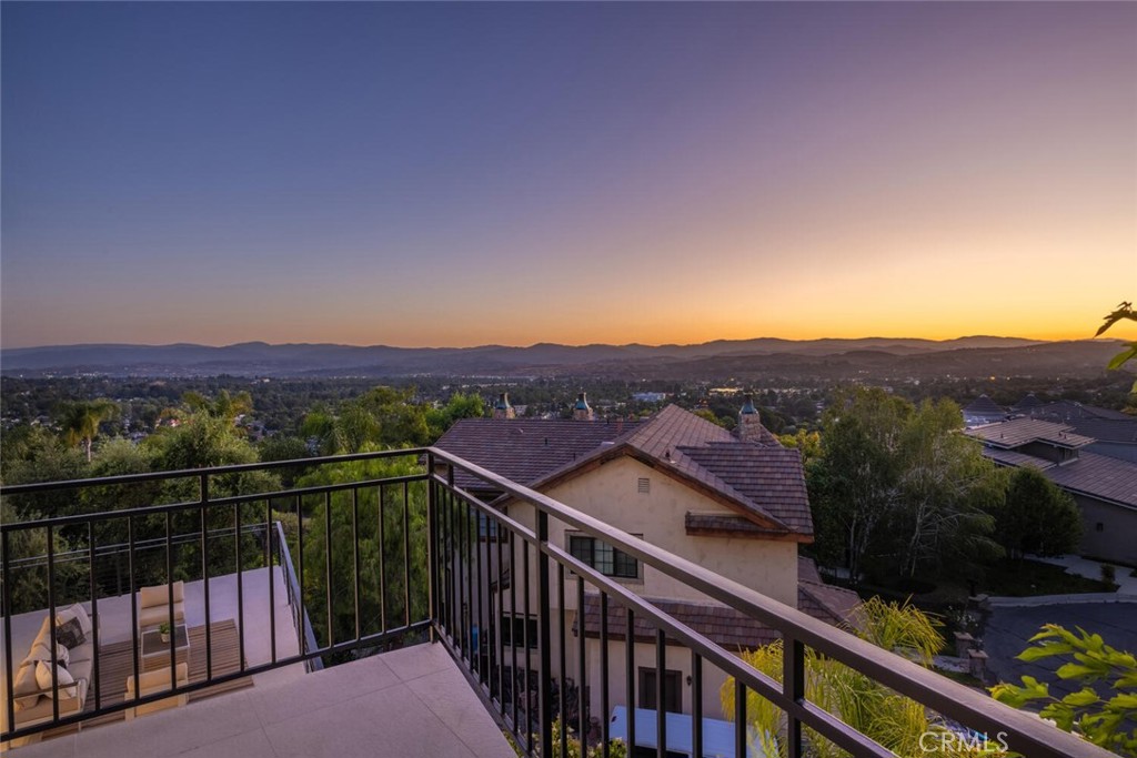 23835 Bella Vista Drive