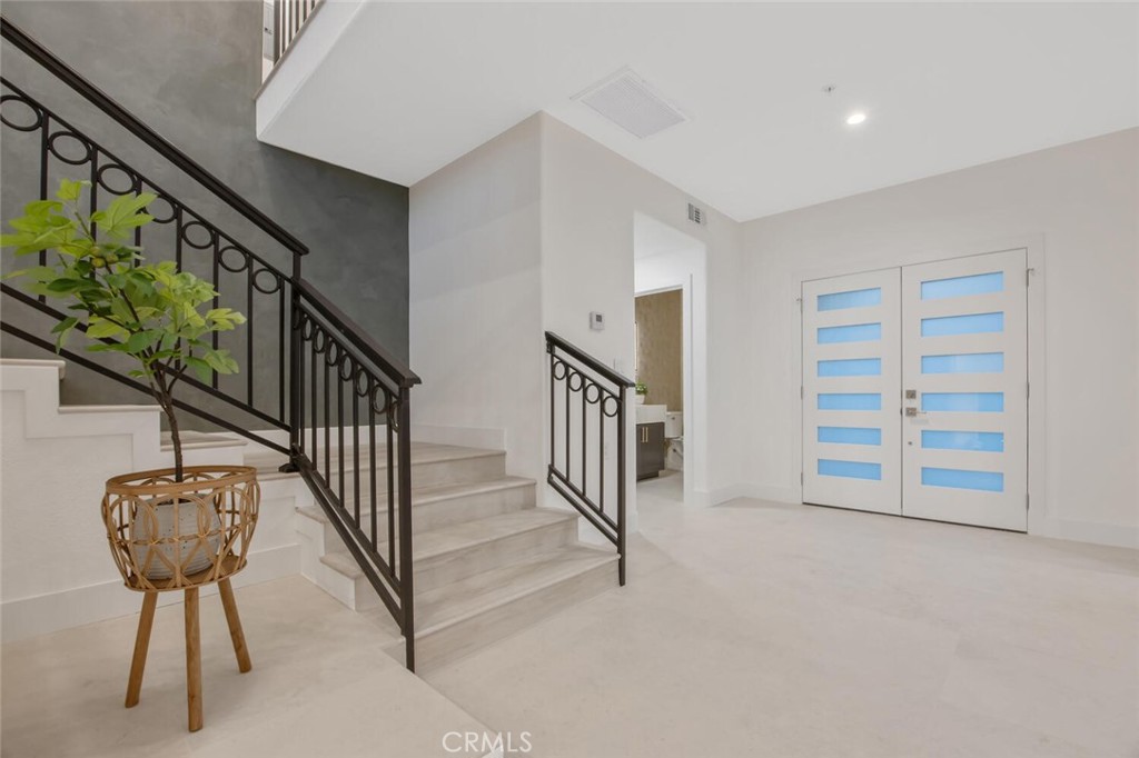 23835 Bella Vista Drive