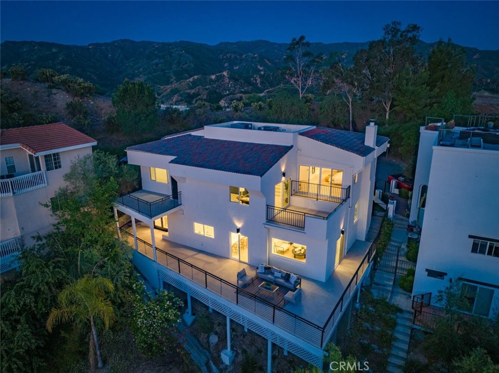 23835 Bella Vista Drive