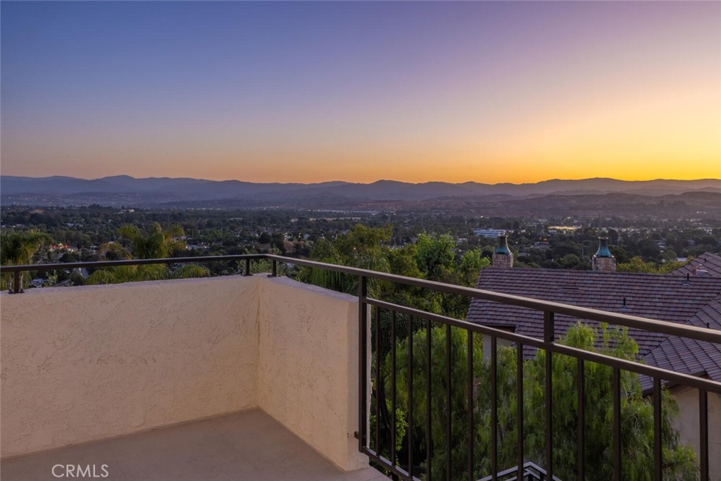 23835 Bella Vista Drive