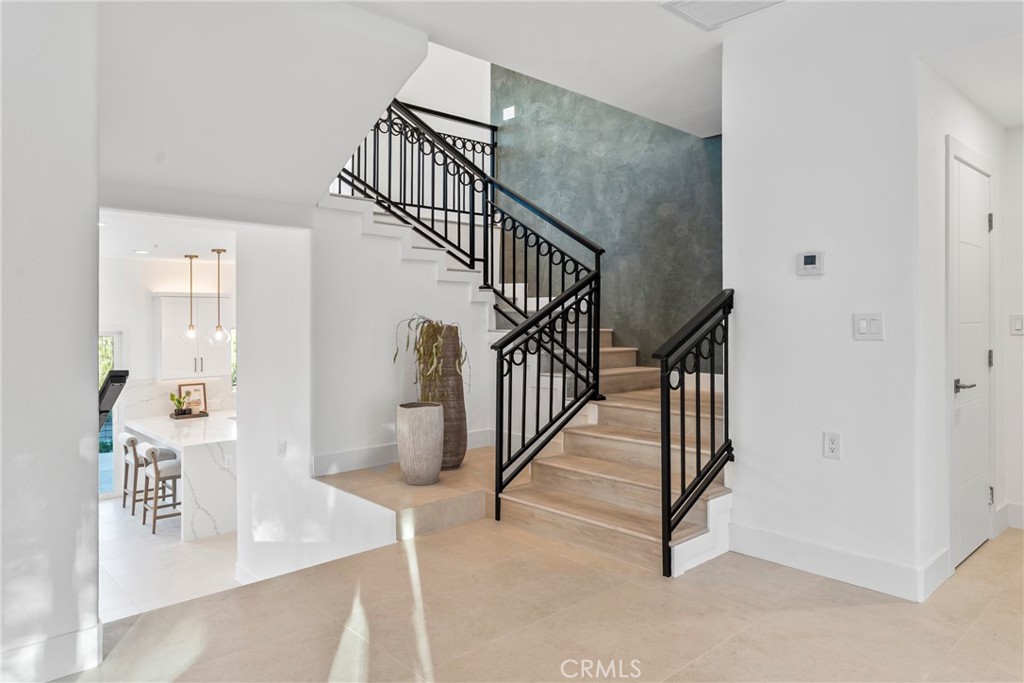 23835 Bella Vista Drive