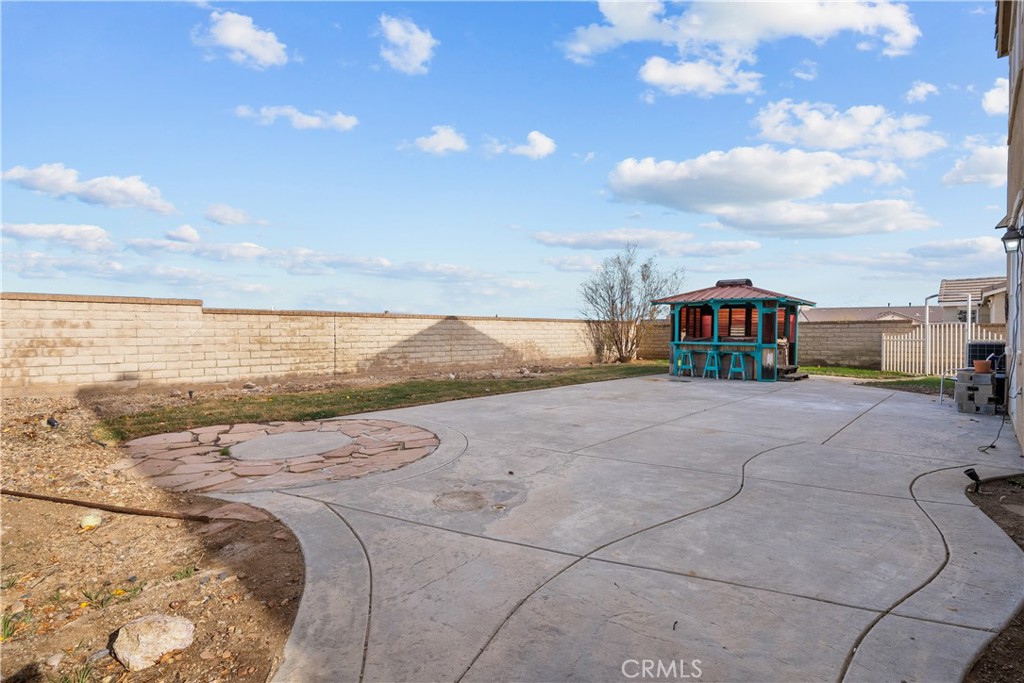 2123 Coconut Place