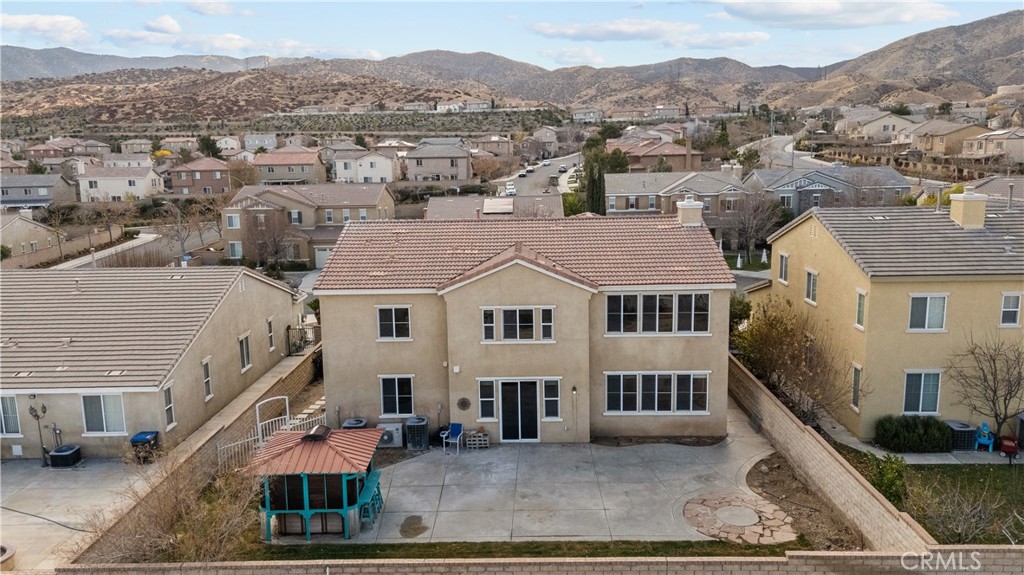 2123 Coconut Place