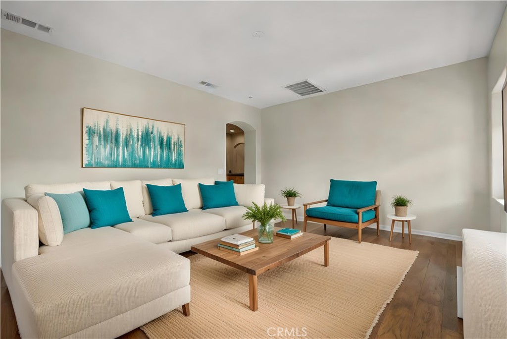 2123 Coconut Place
