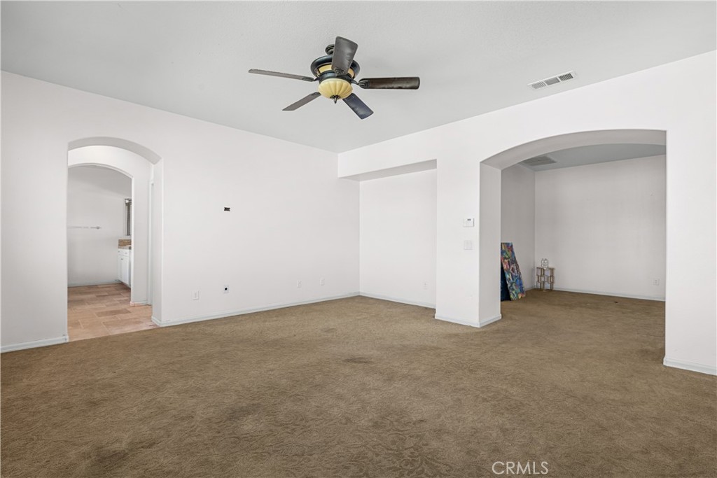2123 Coconut Place