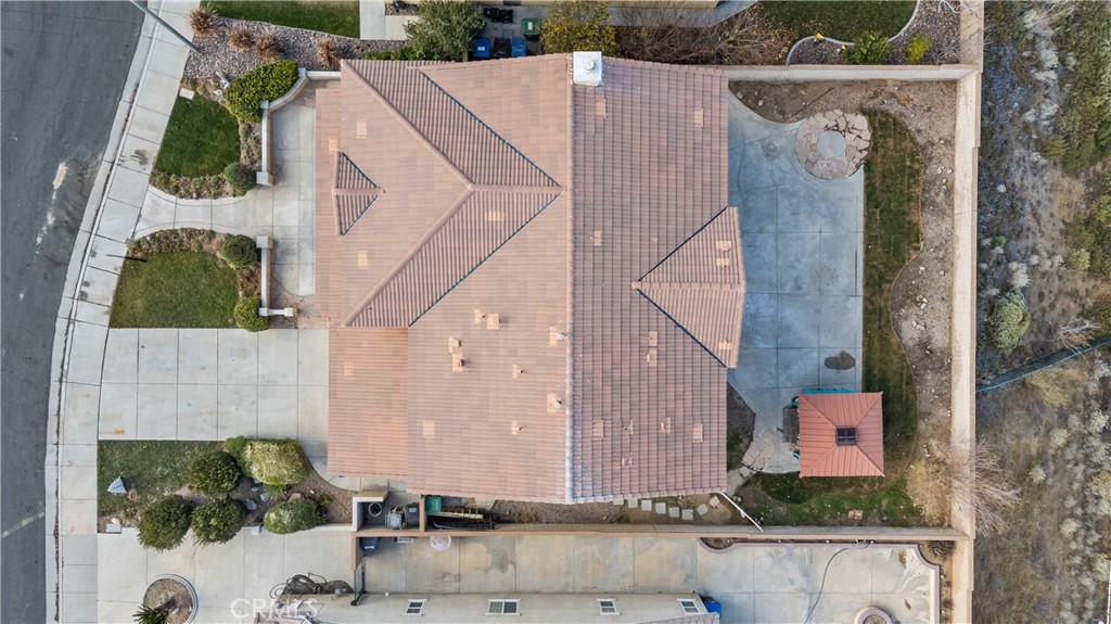 2123 Coconut Place