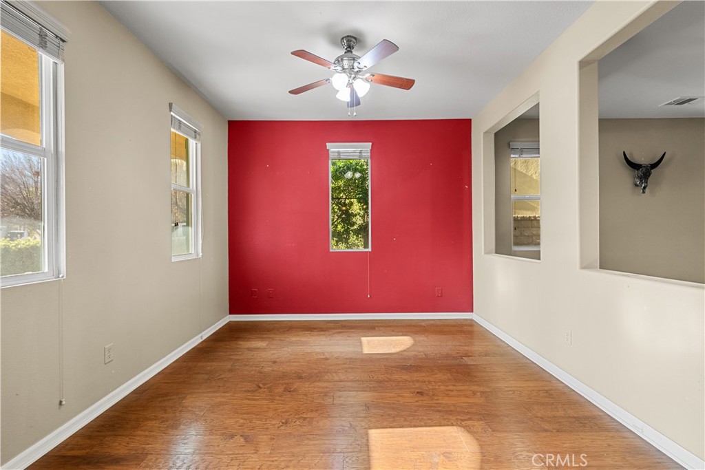 2123 Coconut Place