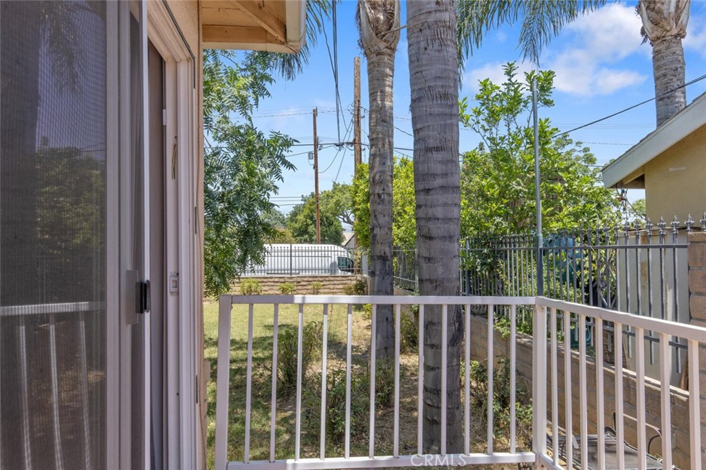 22642 Victory Boulevard