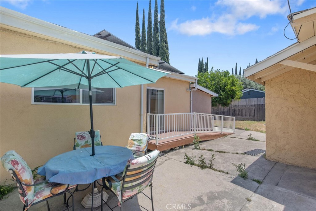 22642 Victory Boulevard