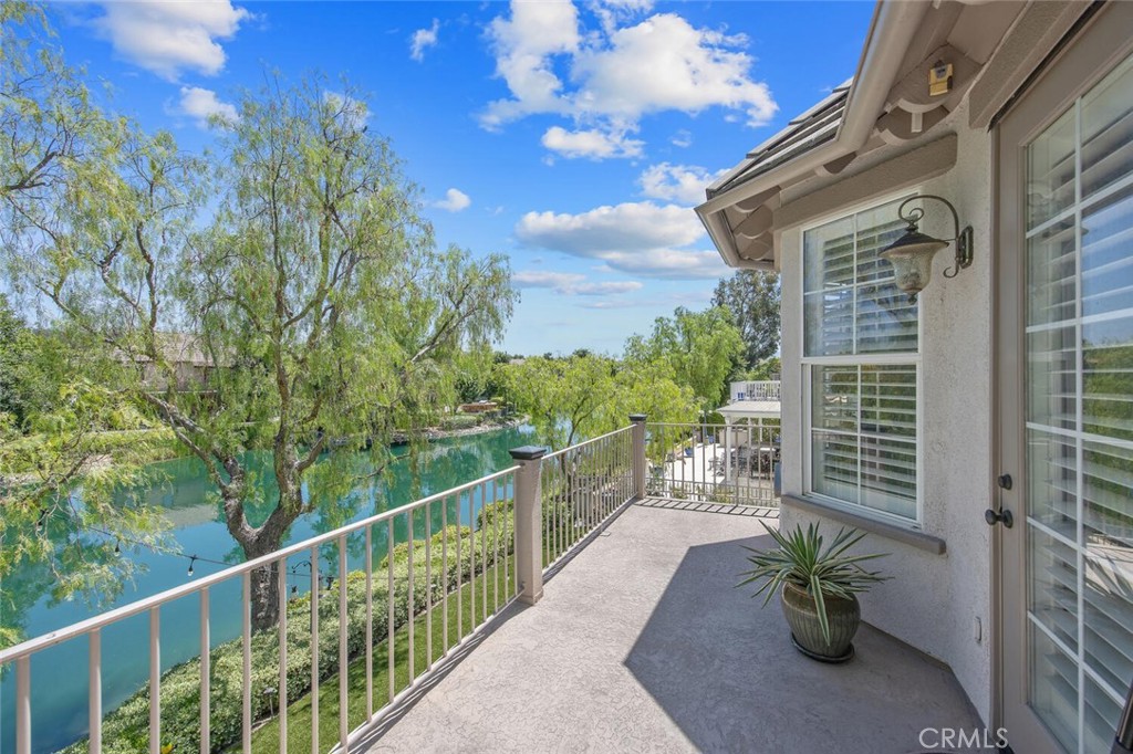 23925 Lakeside Road