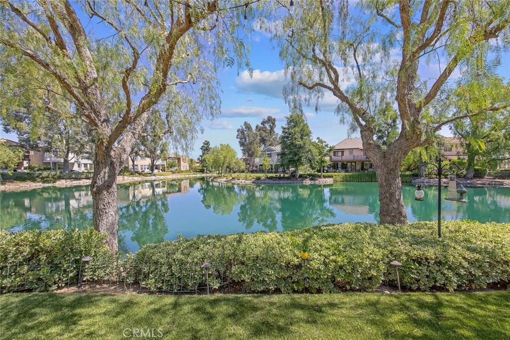 23925 Lakeside Road