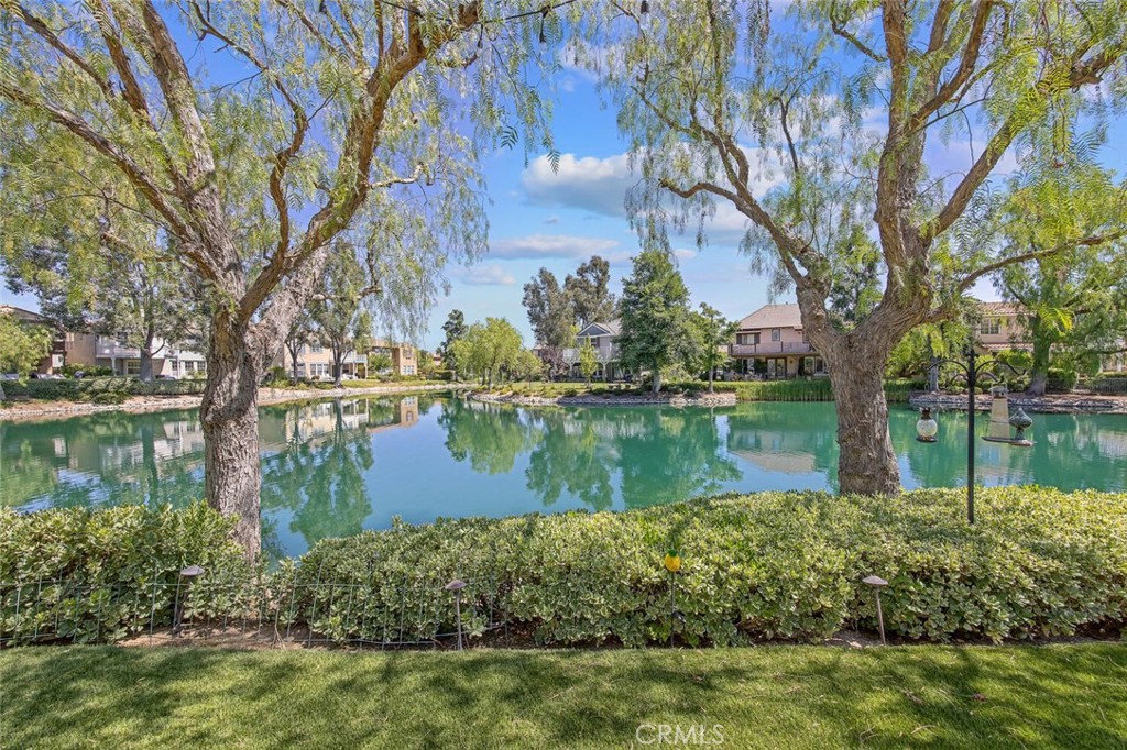 23925 Lakeside Road