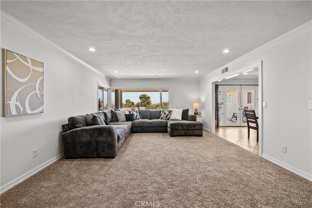 354 Westlake Drive