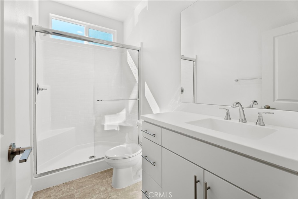 18121 Outlook Way