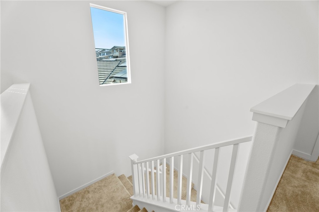 18121 Outlook Way