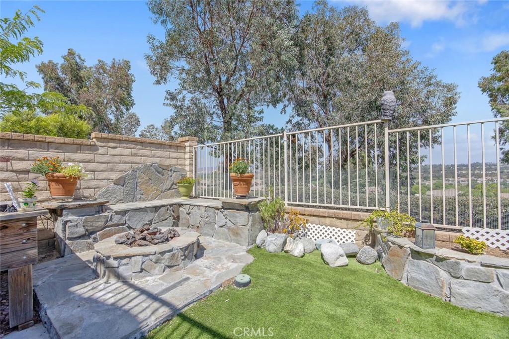 27950 Periwinkle Lane