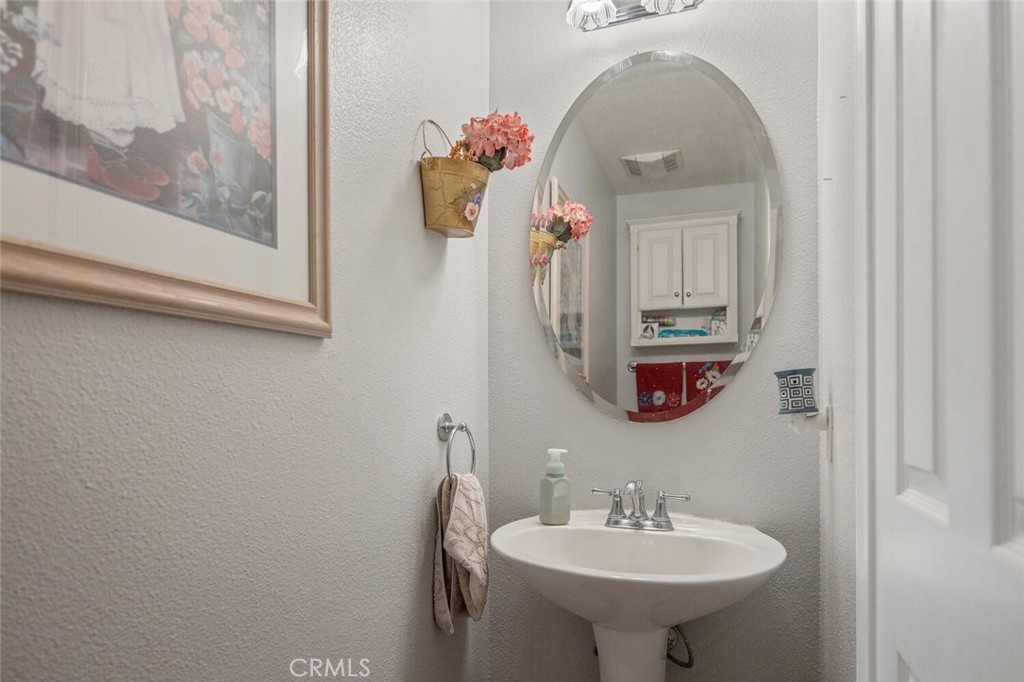 27950 Periwinkle Lane