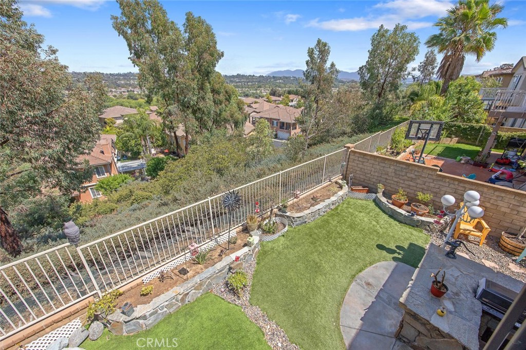 27950 Periwinkle Lane
