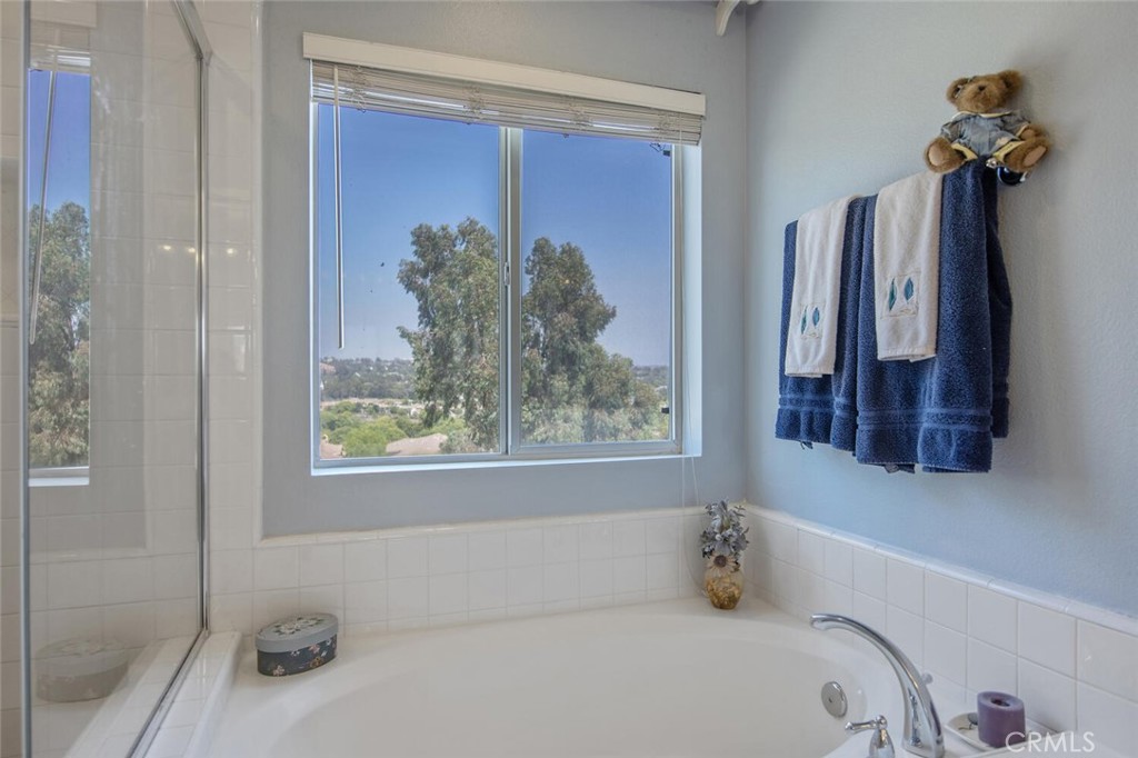 27950 Periwinkle Lane