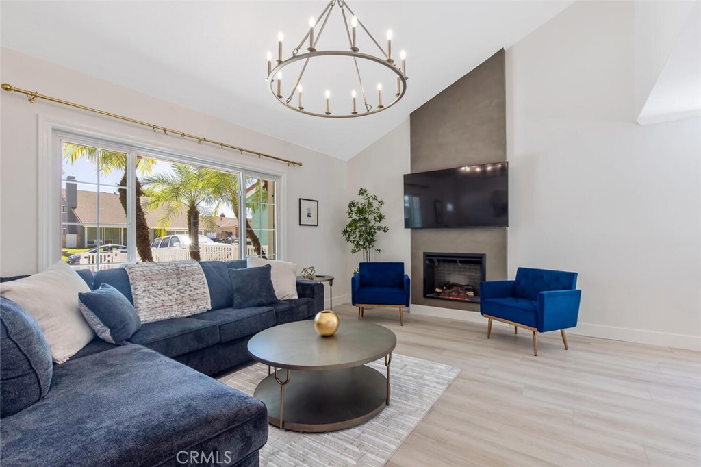 15353 Violetlane Way