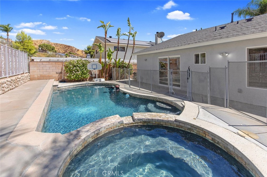 15353 Violetlane Way