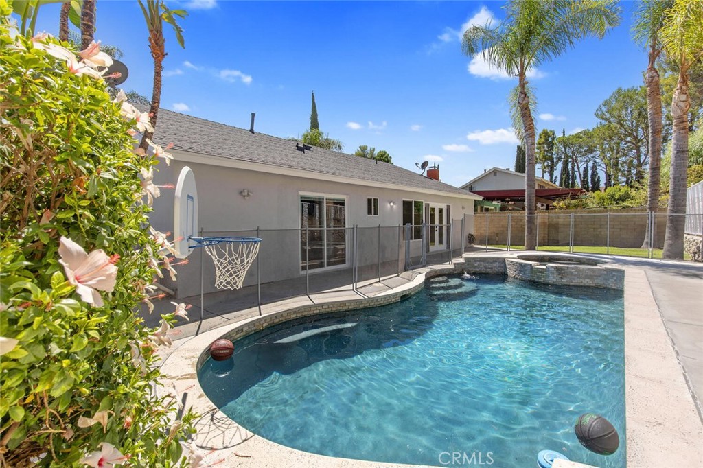 15353 Violetlane Way