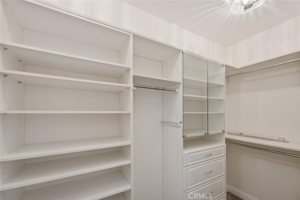 27070 Timberline Terrace