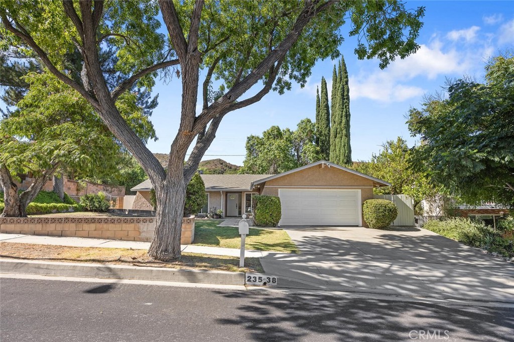 23538 Adamsboro Drive