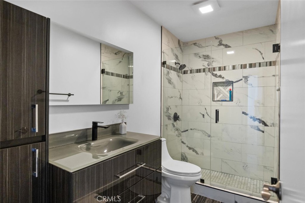 27070 Hidaway Avenue 5