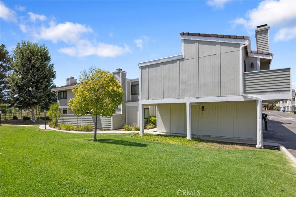 27070 Hidaway Avenue 5