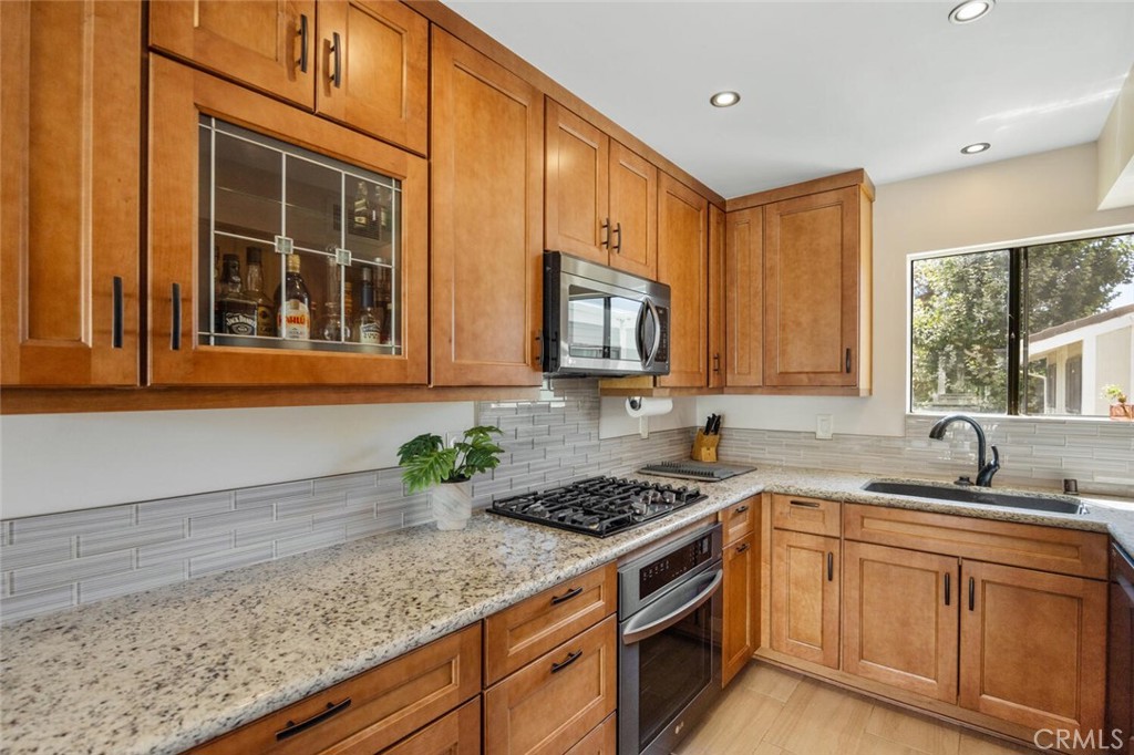 27070 Hidaway Avenue 5