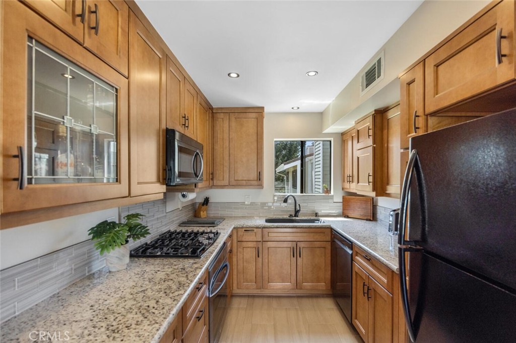 27070 Hidaway Avenue 5