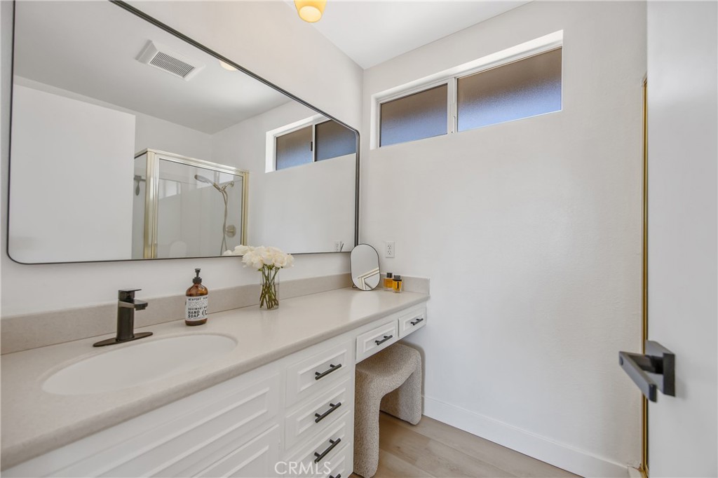 27419 Fairport Avenue