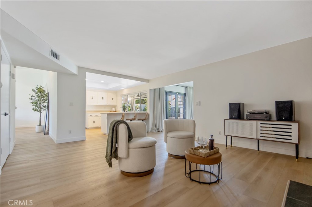 27419 Fairport Avenue