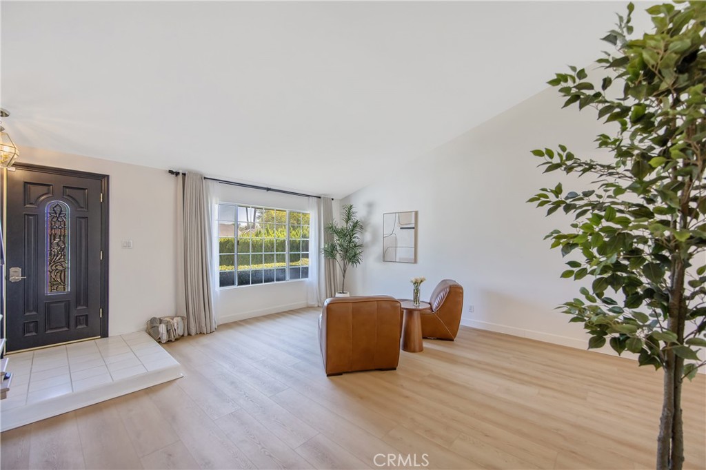 27419 Fairport Avenue