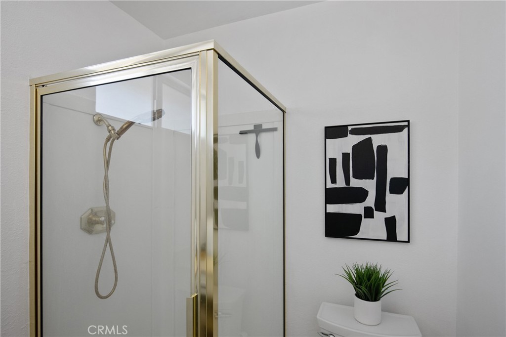 27419 Fairport Avenue