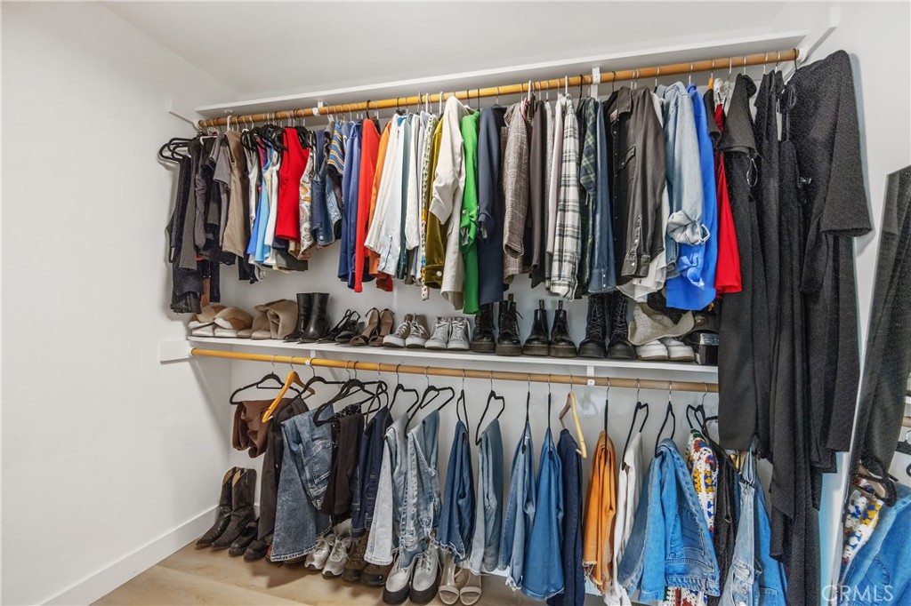 27419 Fairport Avenue