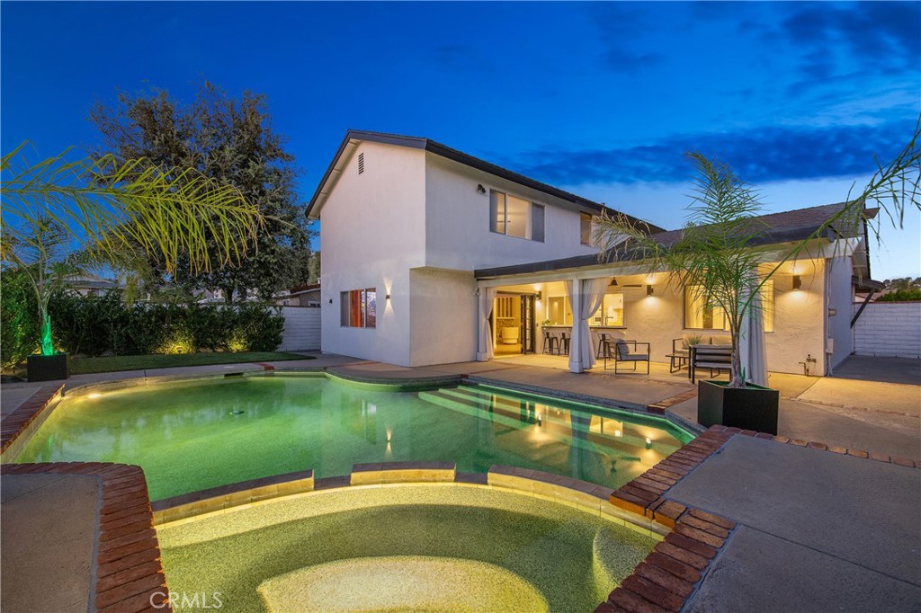 27419 Fairport Avenue