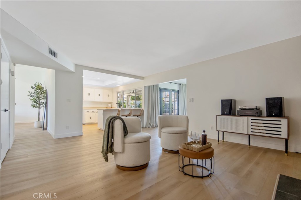 27419 Fairport Avenue