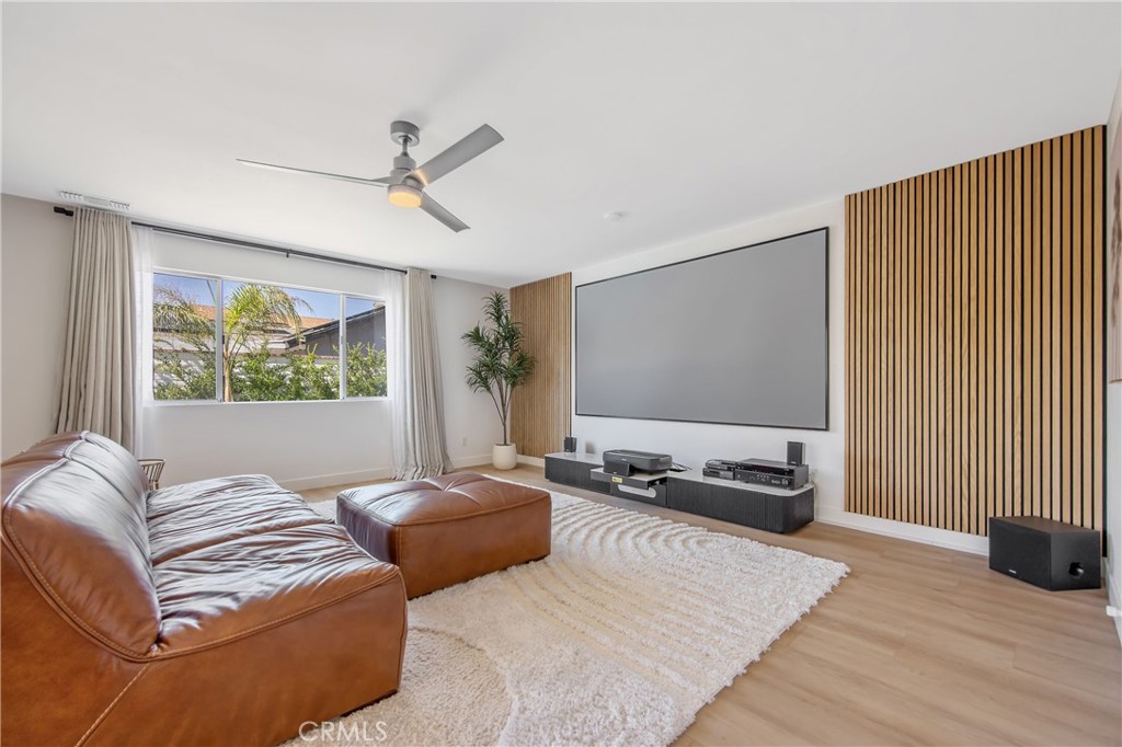 27419 Fairport Avenue