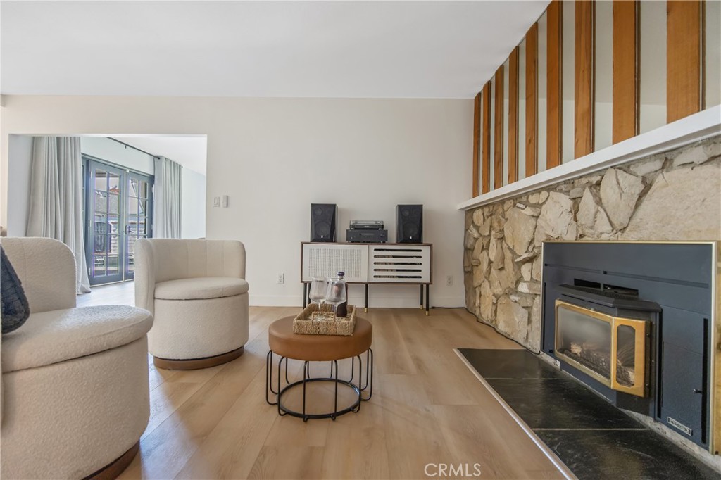 27419 Fairport Avenue